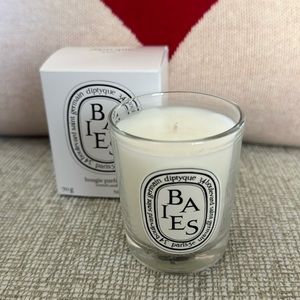 brand new Diptyque Baies candle 70g 2.4 oz